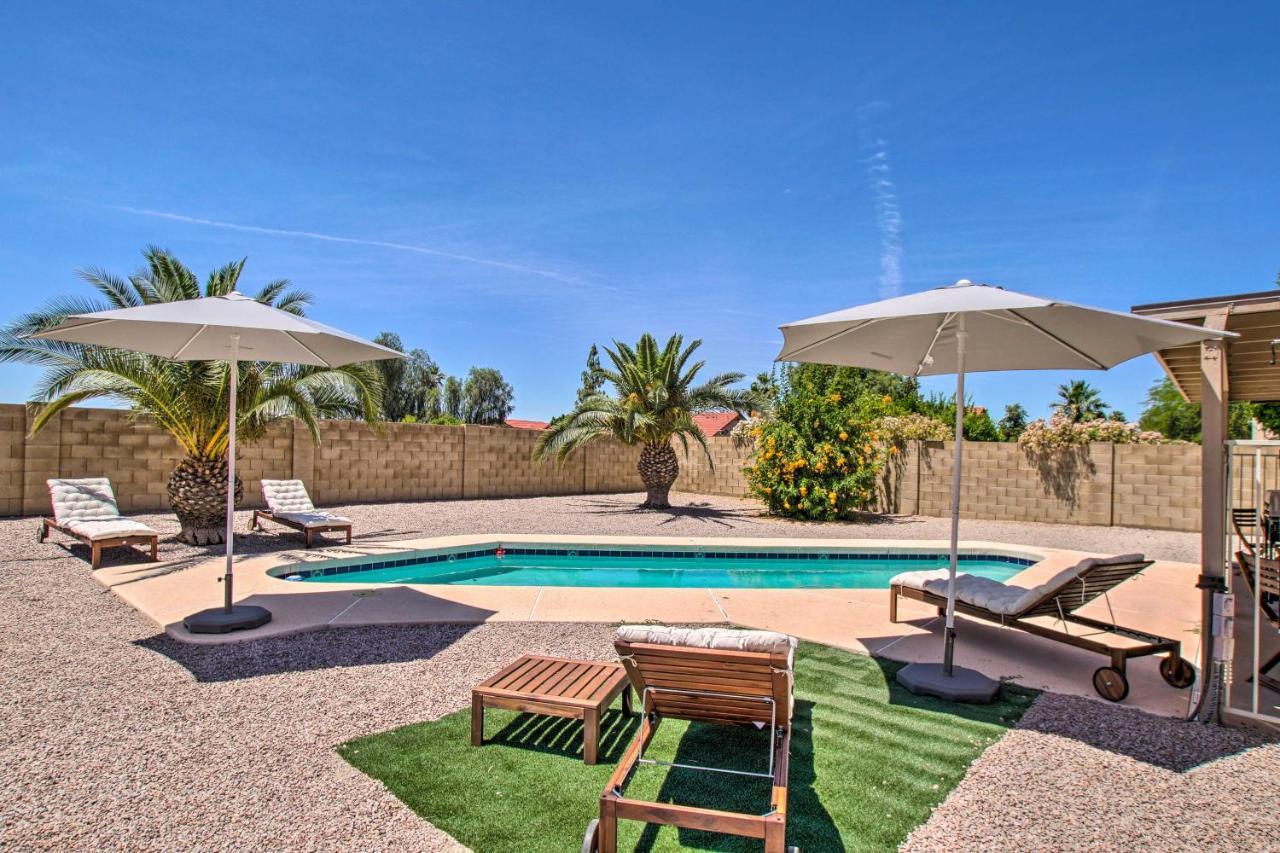 Modern Oasis With Heated Pool, Grill, And Fire Pit! Mesa Exterior photo